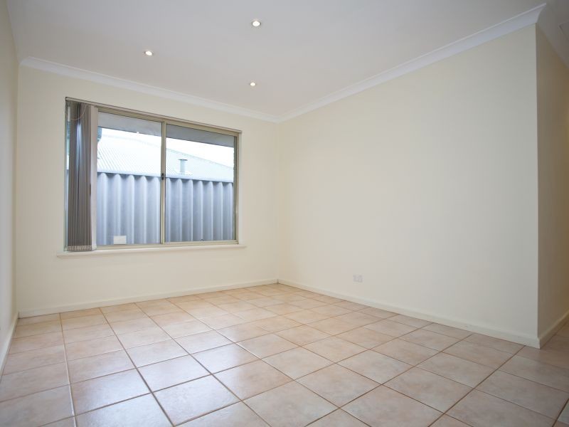 7 Cherrywood Avenue, Dianella WA 6059