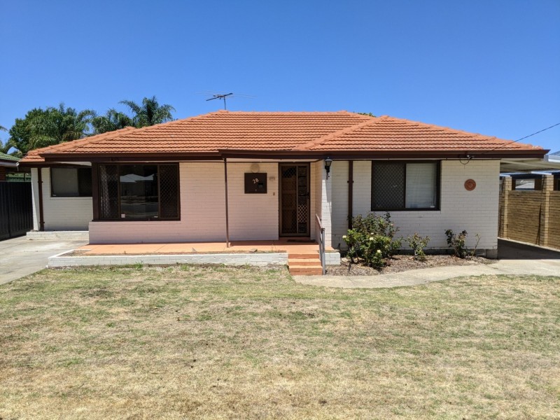 28 Mereworth Way, Girrawheen WA 6064