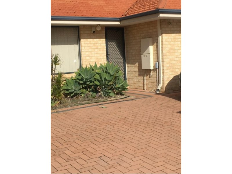 30C Eastdene Circle, Nollamara WA 6061