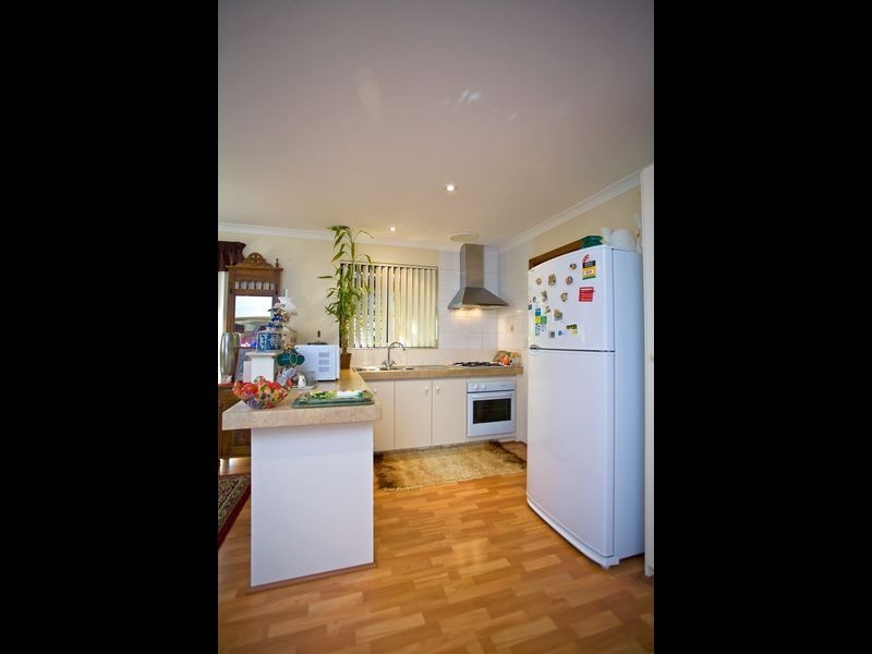 1/17 Copeland Drive, Redcliffe WA 6104