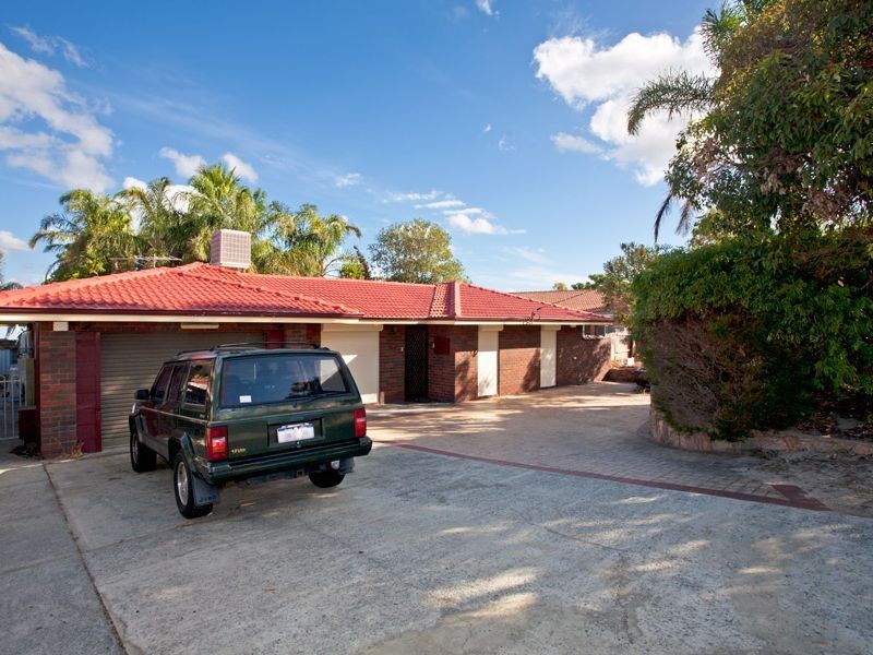 105 Waddington Crescent, Koondoola WA 6064