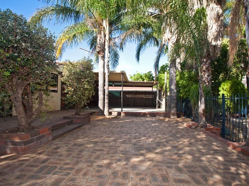 105 Waddington Crescent, Koondoola WA 6064