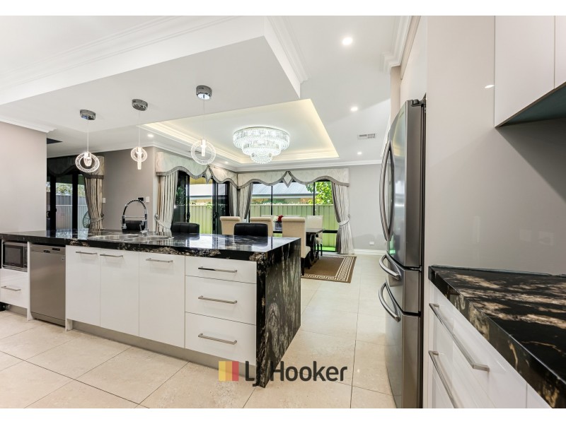 61 Barbarossa Drive, Caversham WA 6055