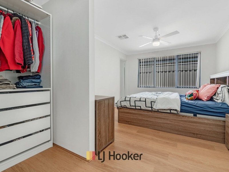 57 Pegasus Rd, Bennett Springs WA 6063