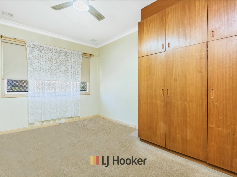 12 Newhaven Way, Nollamara WA 6061