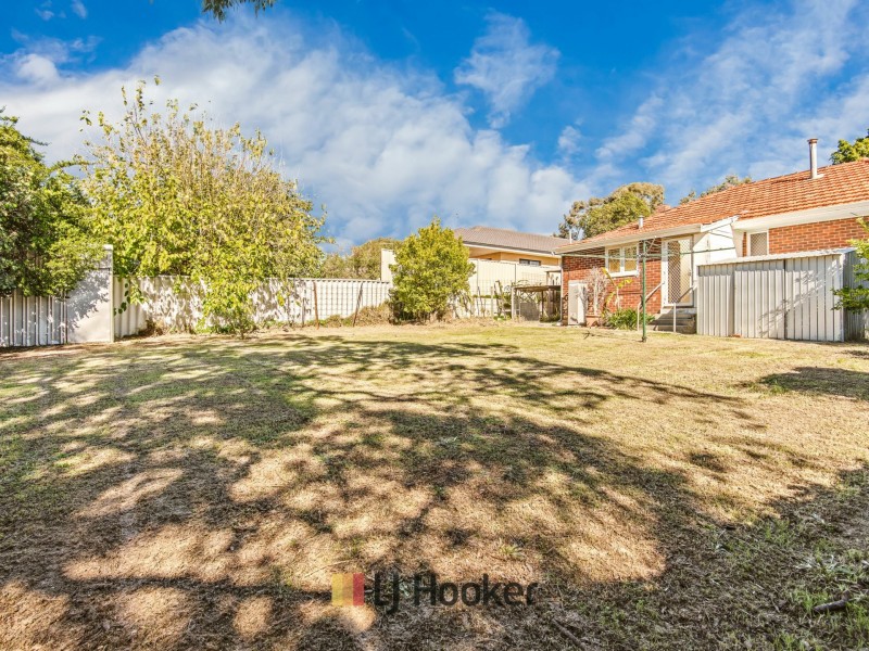 12 Newhaven Way, Nollamara WA 6061