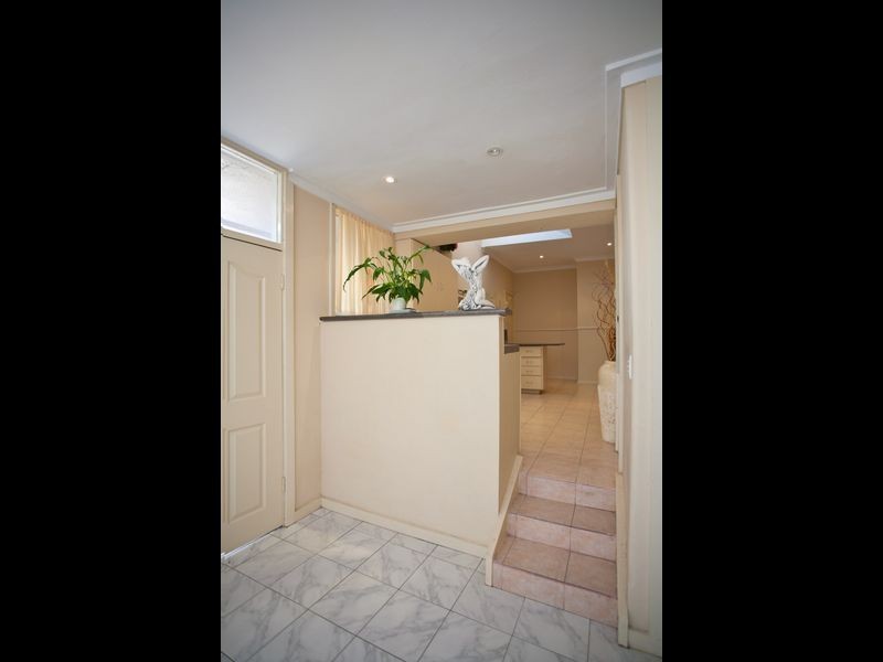 311 Grand Promenade, Dianella WA 6059