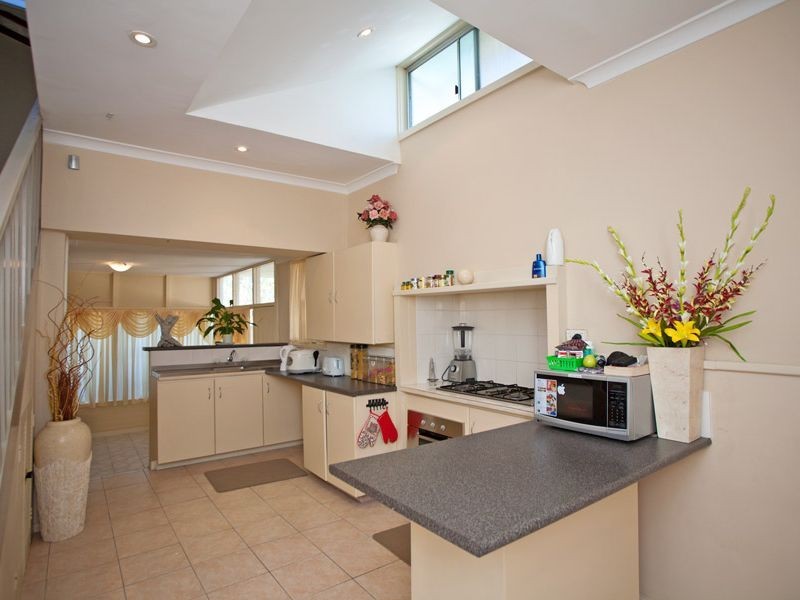 311 Grand Promenade, Dianella WA 6059