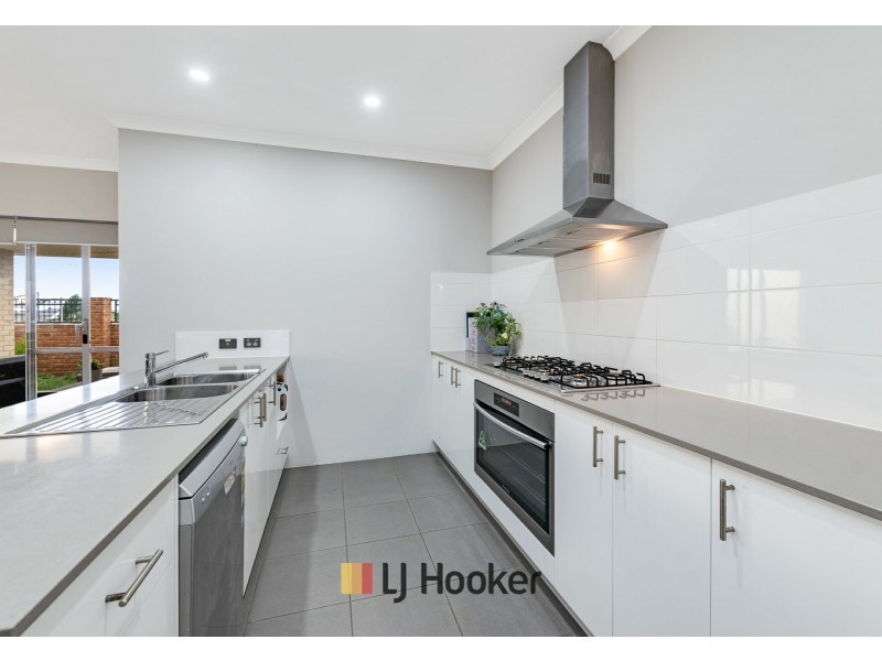 9/5 Arpent Link, Brabham WA 6055