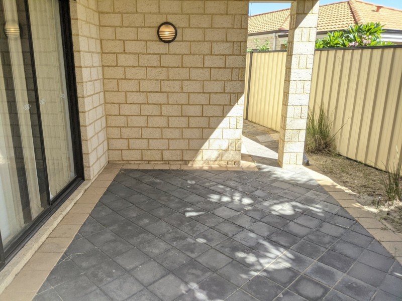 3B Findon Crescent, Westminster WA 6061