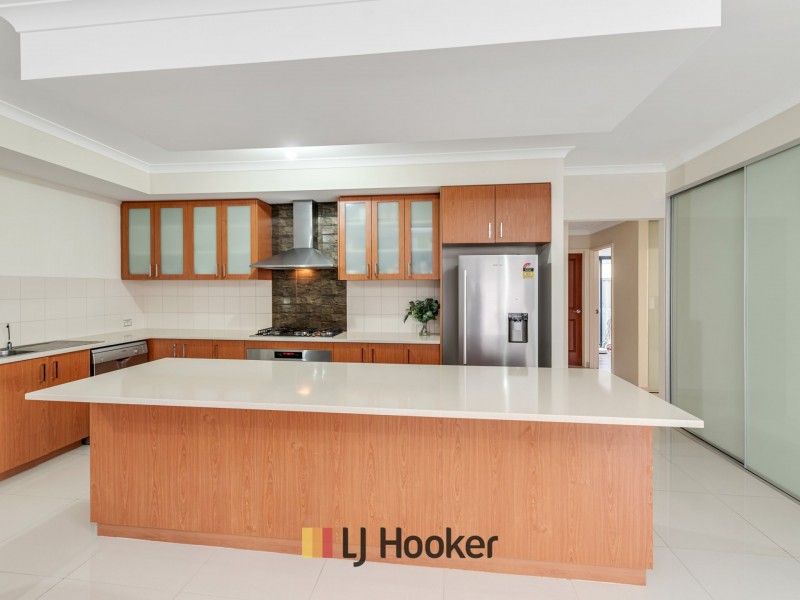 59 Raeside Drive, Landsdale WA 6065