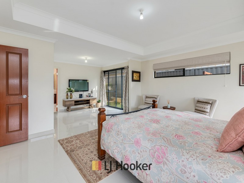 59 Raeside Drive, Landsdale WA 6065