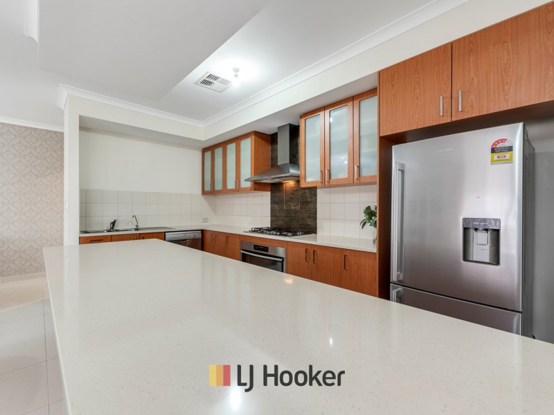 59 Raeside Drive, Landsdale WA 6065