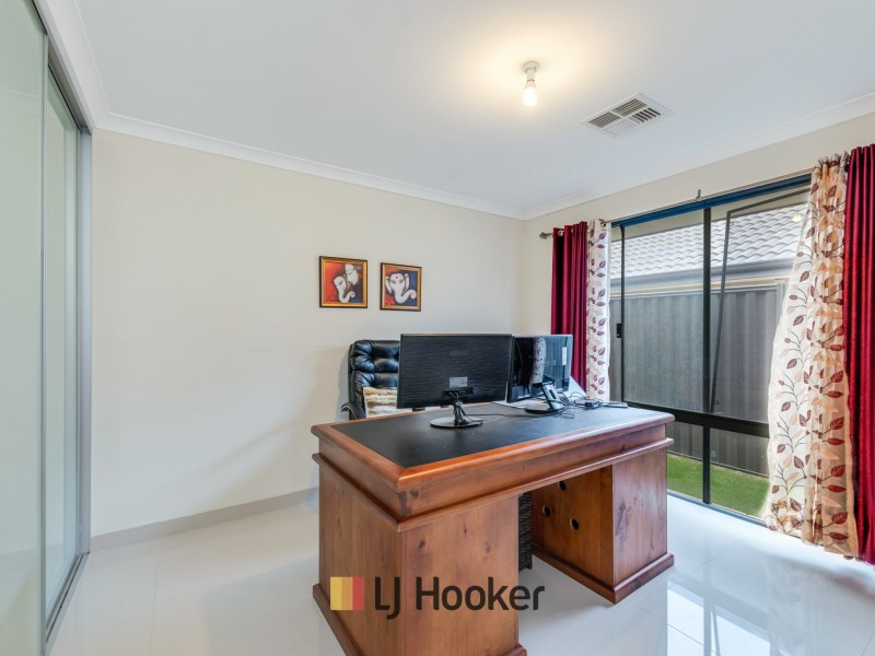 59 Raeside Drive, Landsdale WA 6065