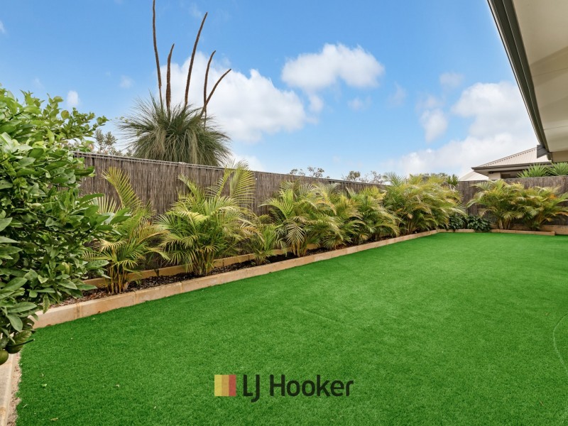 59 Raeside Drive, Landsdale WA 6065