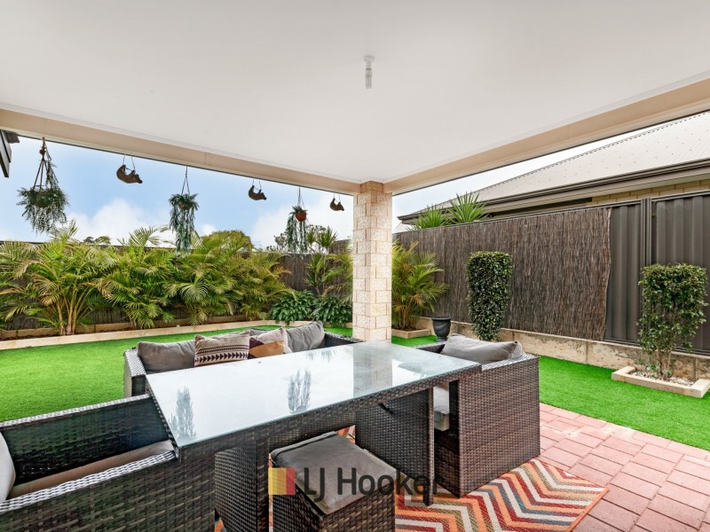 59 Raeside Drive, Landsdale WA 6065