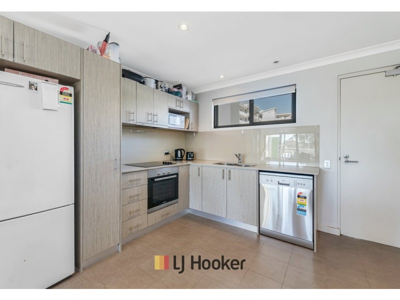 10/1 Walsh Loop, Joondalup WA 6027