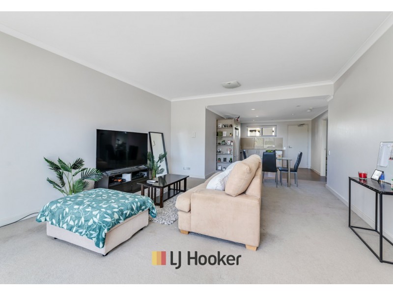 10/1 Walsh Loop, Joondalup WA 6027