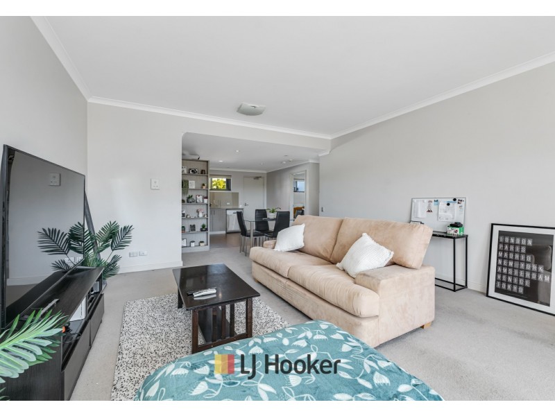 10/1 Walsh Loop, Joondalup WA 6027