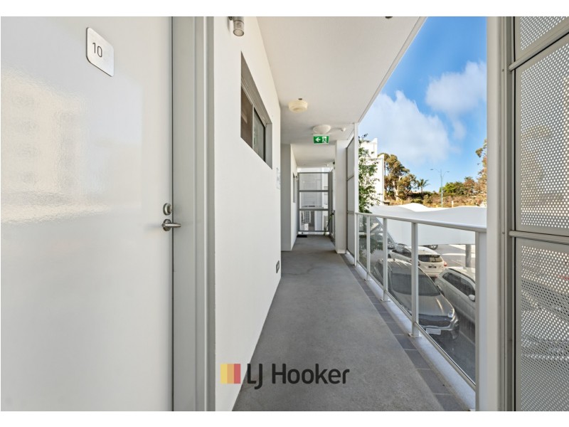 10/1 Walsh Loop, Joondalup WA 6027