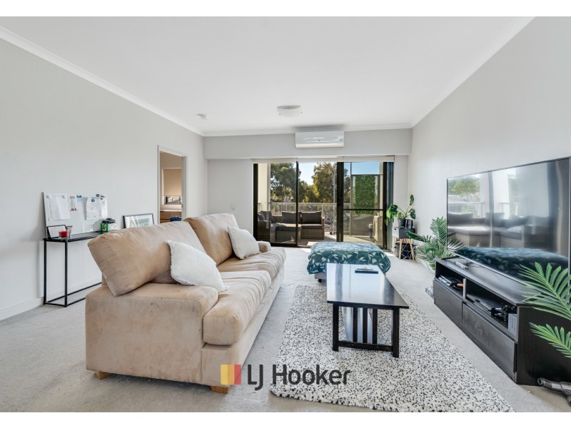10/1 Walsh Loop, Joondalup WA 6027