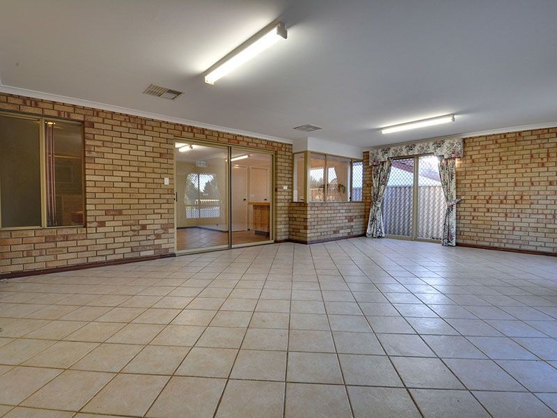 51 Farnesian Circle, Mirrabooka WA 6061