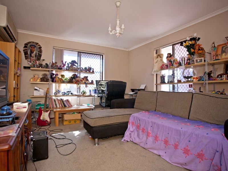 14 Hawkeshead Way, Balga WA 6061