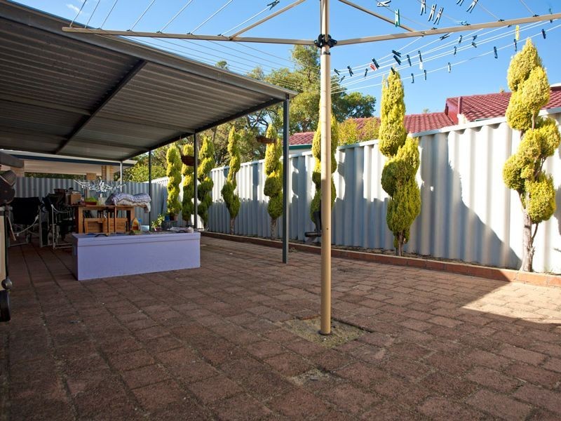 14 Hawkeshead Way, Balga WA 6061