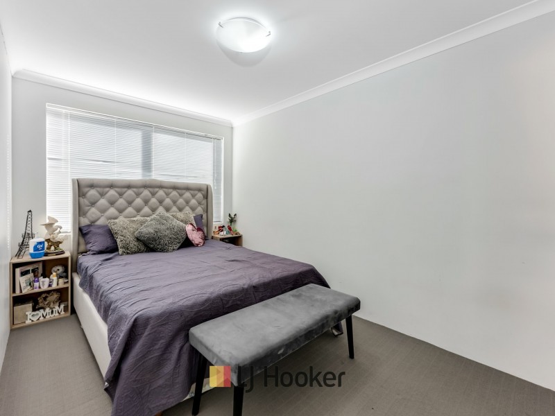 14 Hoypoy Gardens, Darch WA 6065