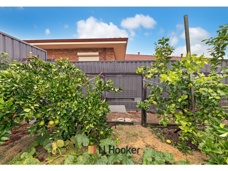 5 Mela Way, Landsdale WA 6065