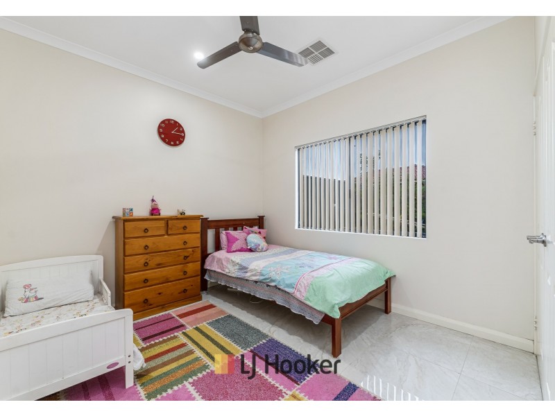 5 Mela Way, Landsdale WA 6065