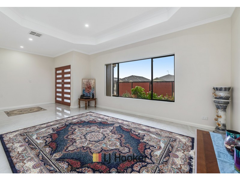 5 Mela Way, Landsdale WA 6065