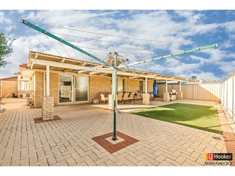 57 Kippilaw Loop, Carramar WA 6031