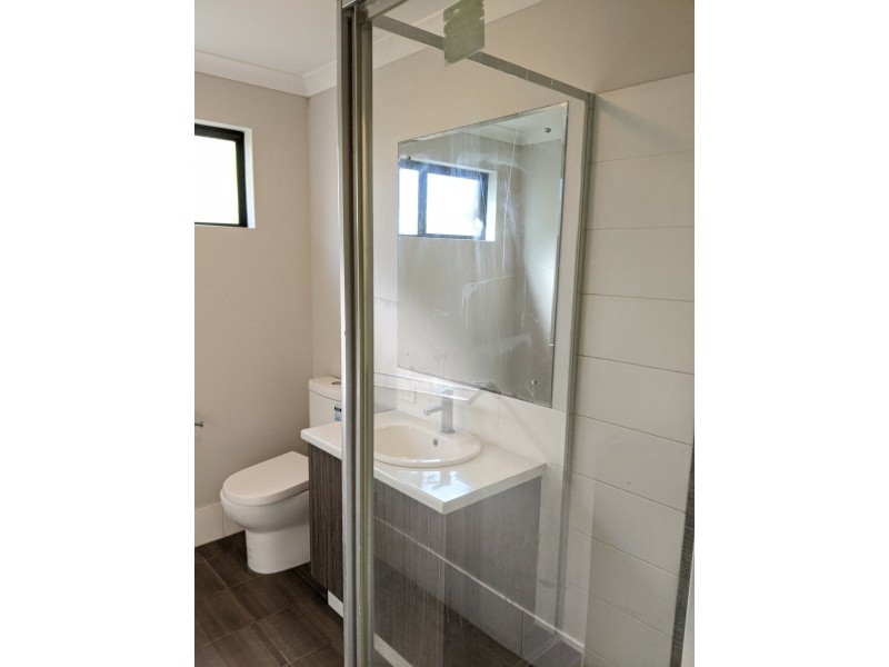 4A Gibbs Crescent, Westminster WA 6061