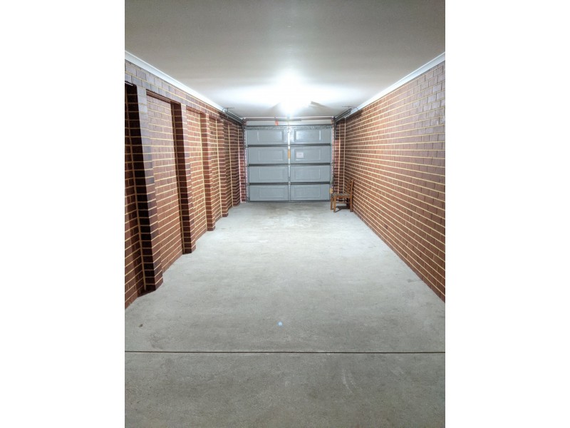 4A Gibbs Crescent, Westminster WA 6061