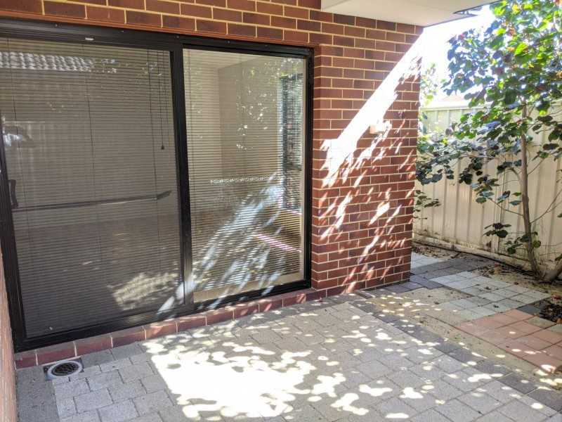 4A Gibbs Crescent, Westminster WA 6061