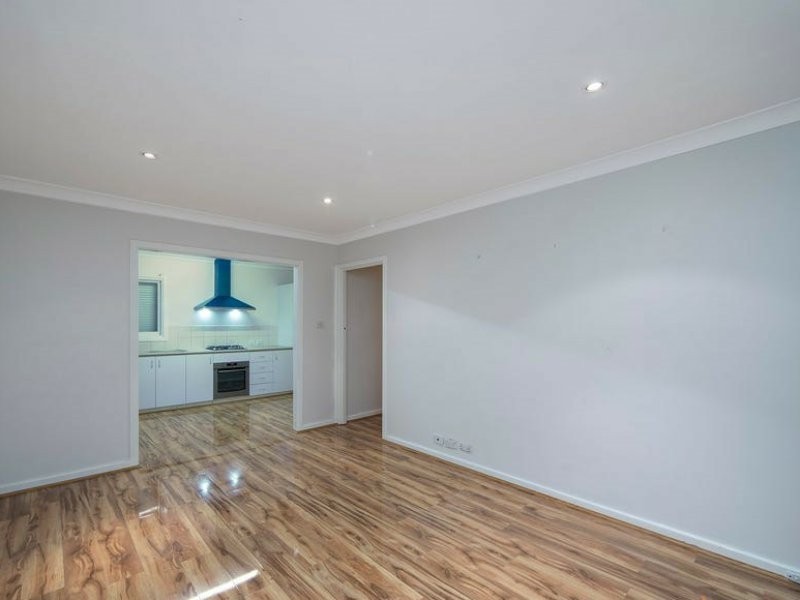 25D Ferrara Way, Girrawheen WA 6064