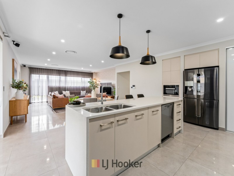 103 Huntington Parkway, Landsdale WA 6065