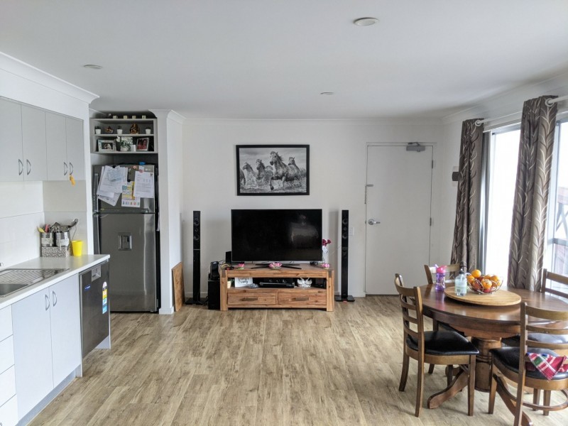 8/28 Pollard St, Glendalough WA 6016