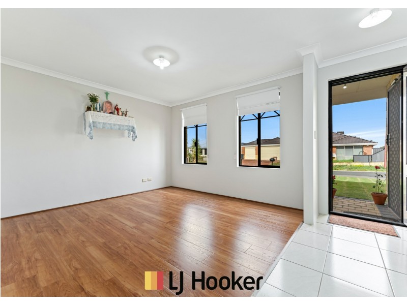 52 Tarradee Circuit, Thornlie WA 6108