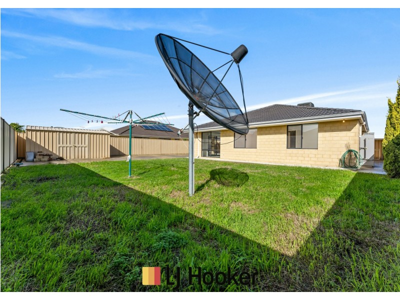 52 Tarradee Circuit, Thornlie WA 6108