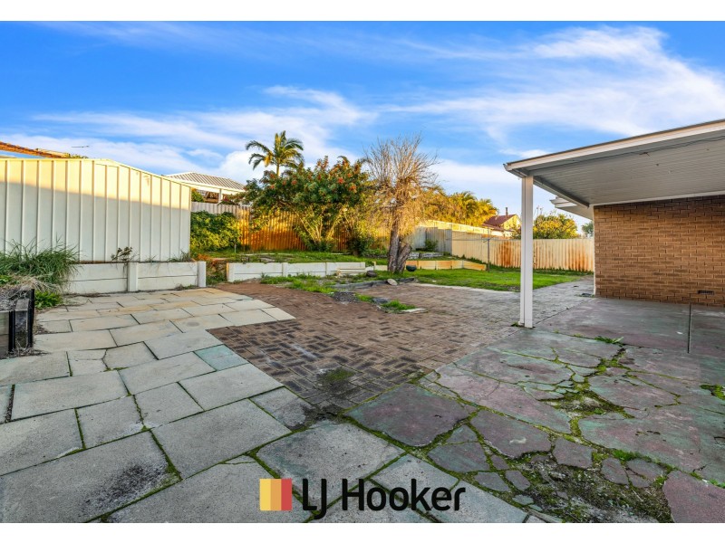 128 Widgee Road, Noranda WA 6062
