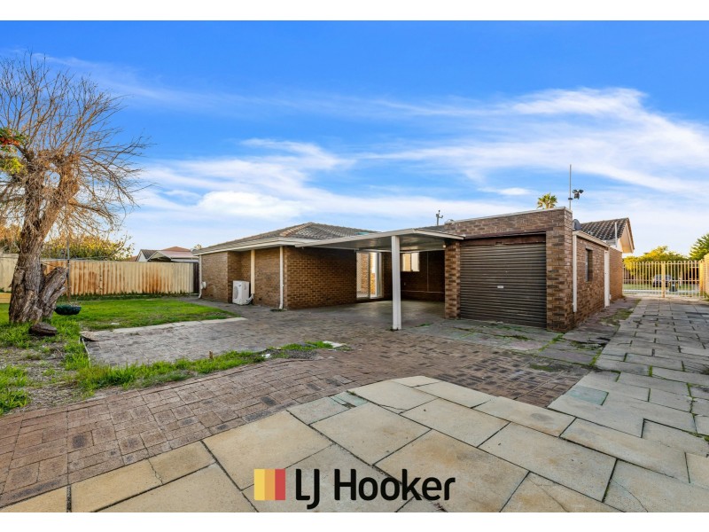 128 Widgee Road, Noranda WA 6062