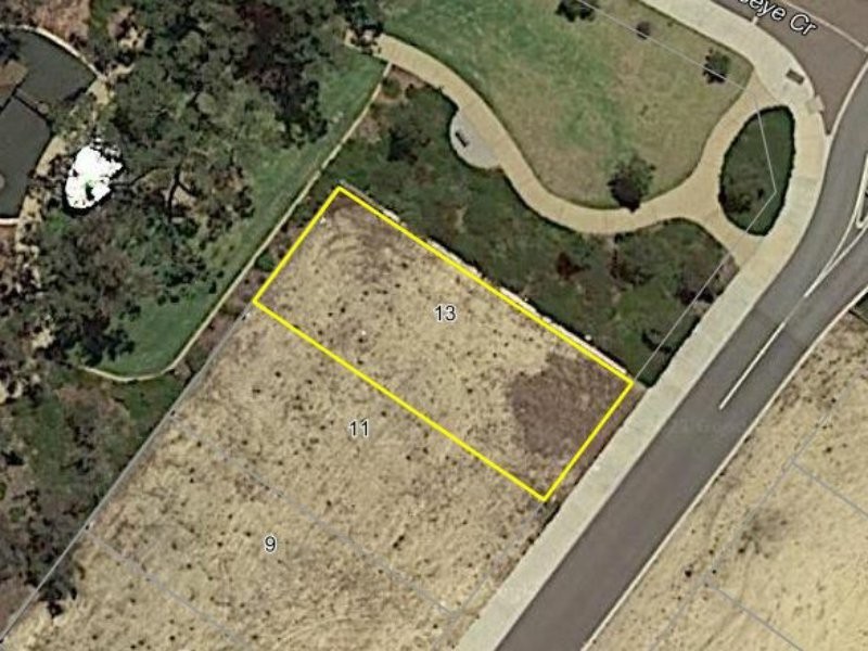 13 SAPPHIRE CHASE, Wellard WA 6170