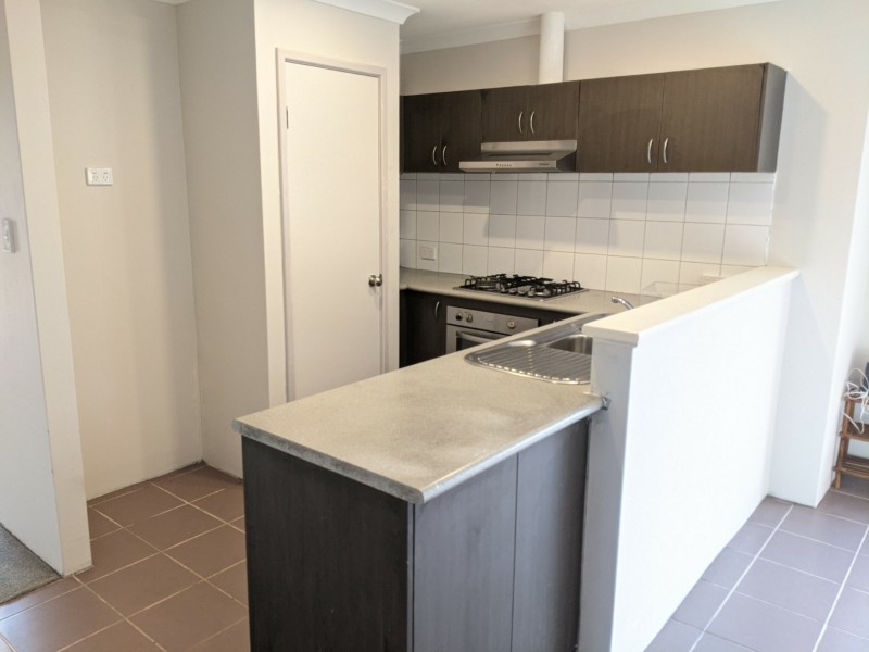 99B Ravenswood Dr, Westminster WA 6061