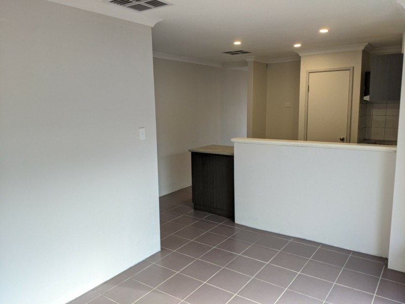 99B Ravenswood Dr, Westminster WA 6061