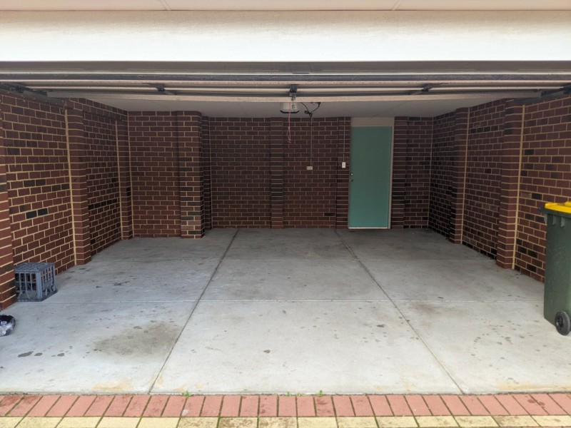 99B Ravenswood Dr, Westminster WA 6061