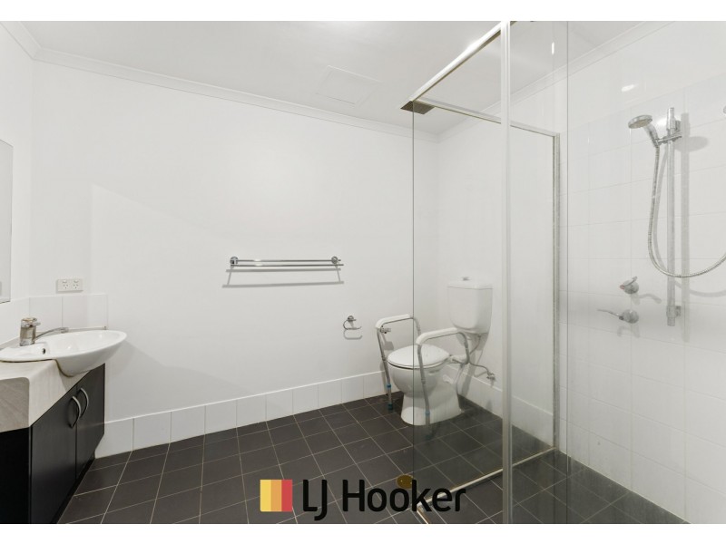 6/4 Ashbury Crescent, Mirrabooka WA 6061