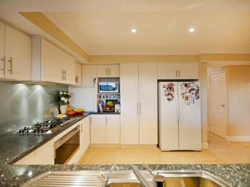 15 Eora Creek Terrace, Dianella WA 6059