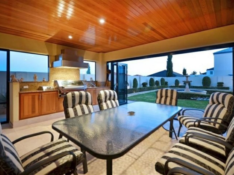 15 Eora Creek Terrace, Dianella WA 6059